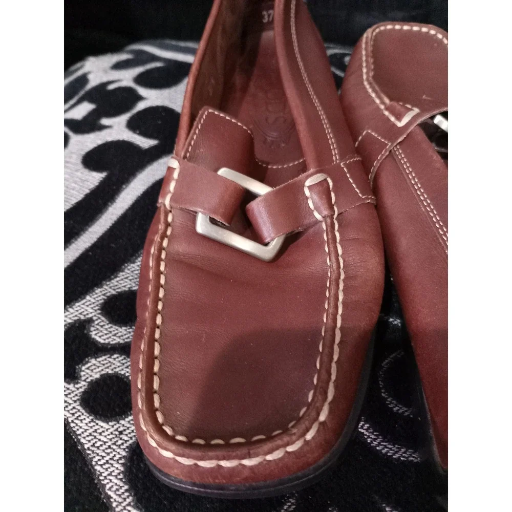 Tods Brown Leather Gommino Driving Loafers Buckle Shoes Womens Made in Italy